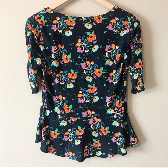 Zara NWT Floral V-Neck Peplum Ruffle Blouse XS - Picture 6 of 9